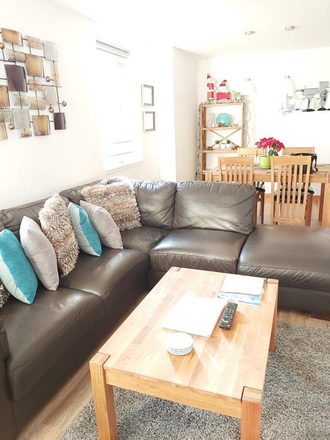 Inverness City Centre Apartment With Elevator And Google Chromecast エクステリア 写真