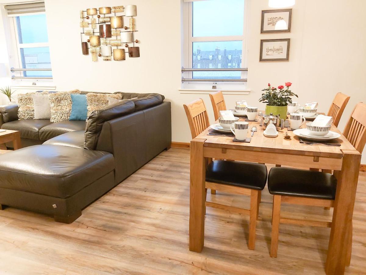 Inverness City Centre Apartment With Elevator And Google Chromecast エクステリア 写真